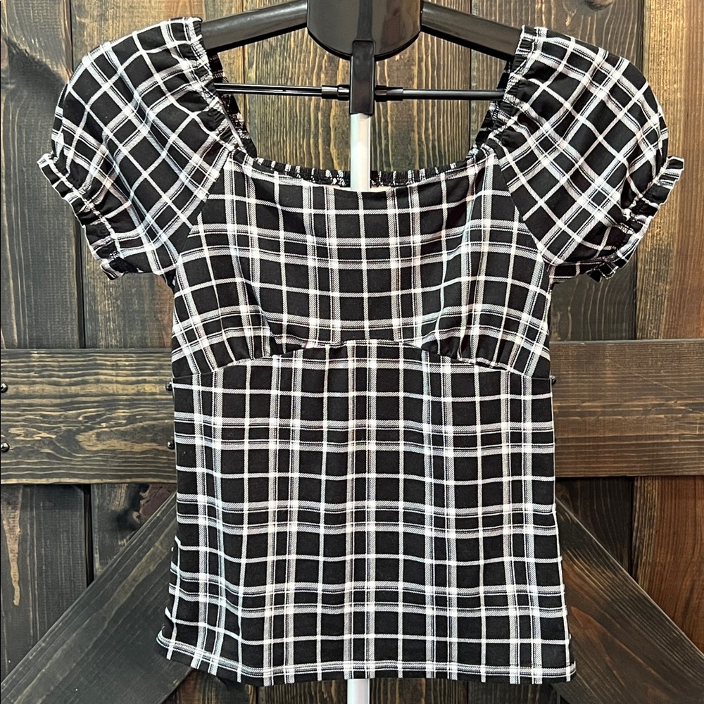 The Commons Babydoll Smocked Plaid Top‎ Size XL Black White Cropped Puff Y2K